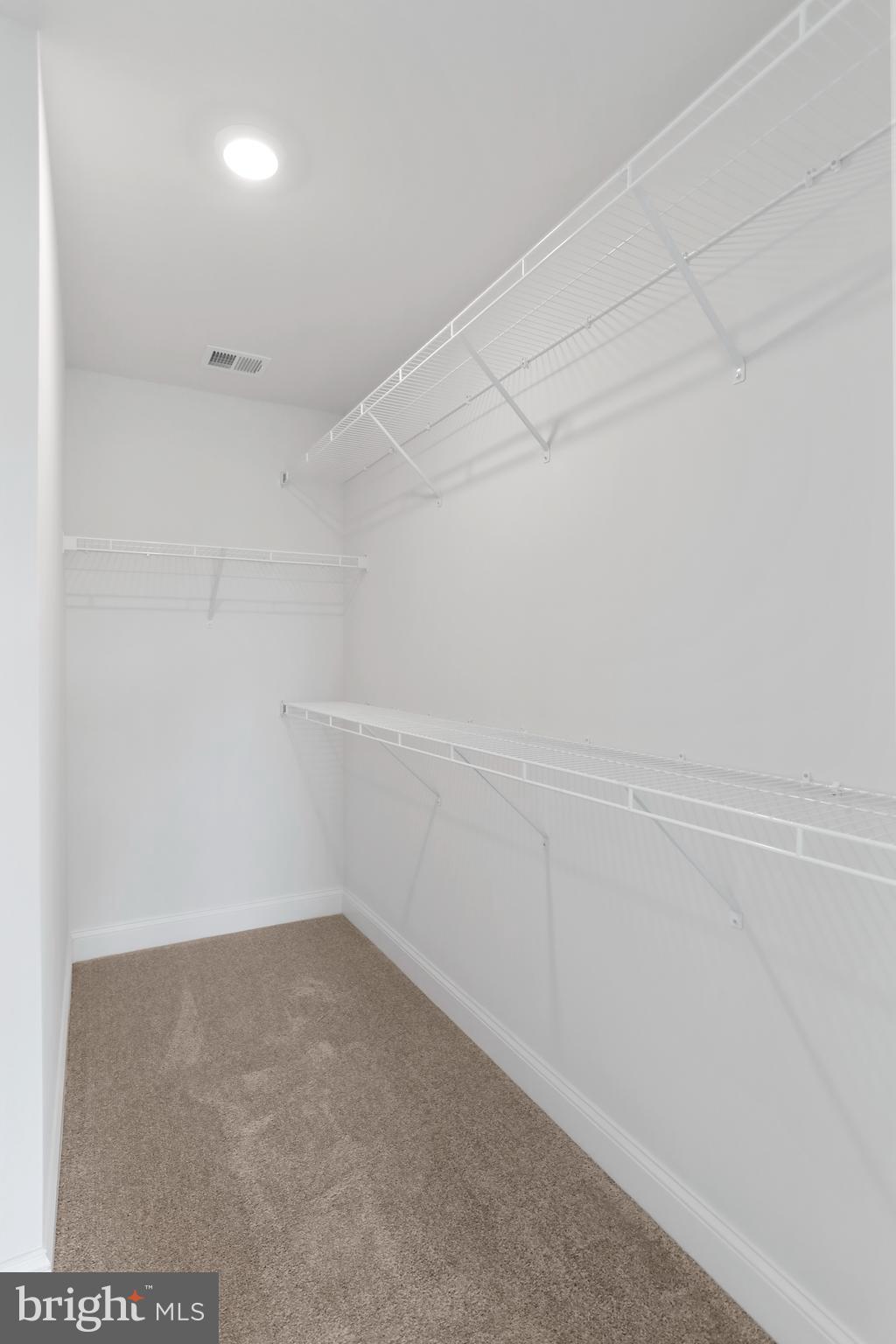 AMBERFIELD - Residential