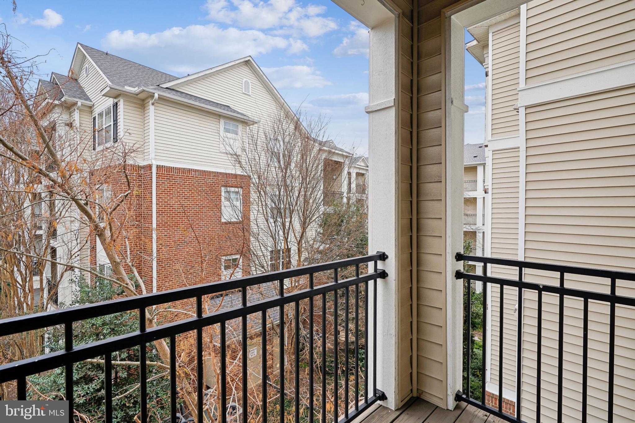 12921 CENTRE PARK CIRCLE 303