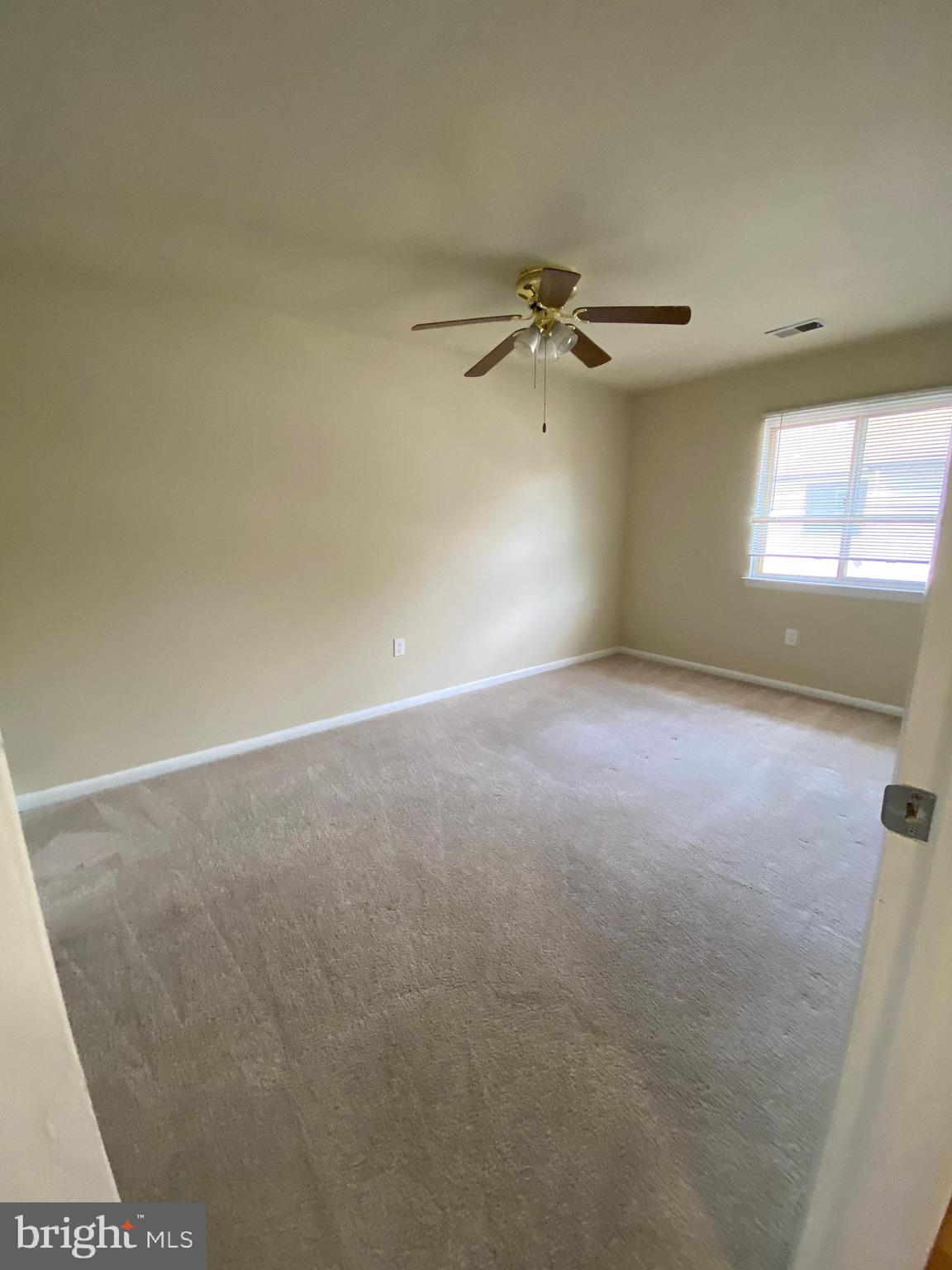 PINEWOOD LAWNS - Residential