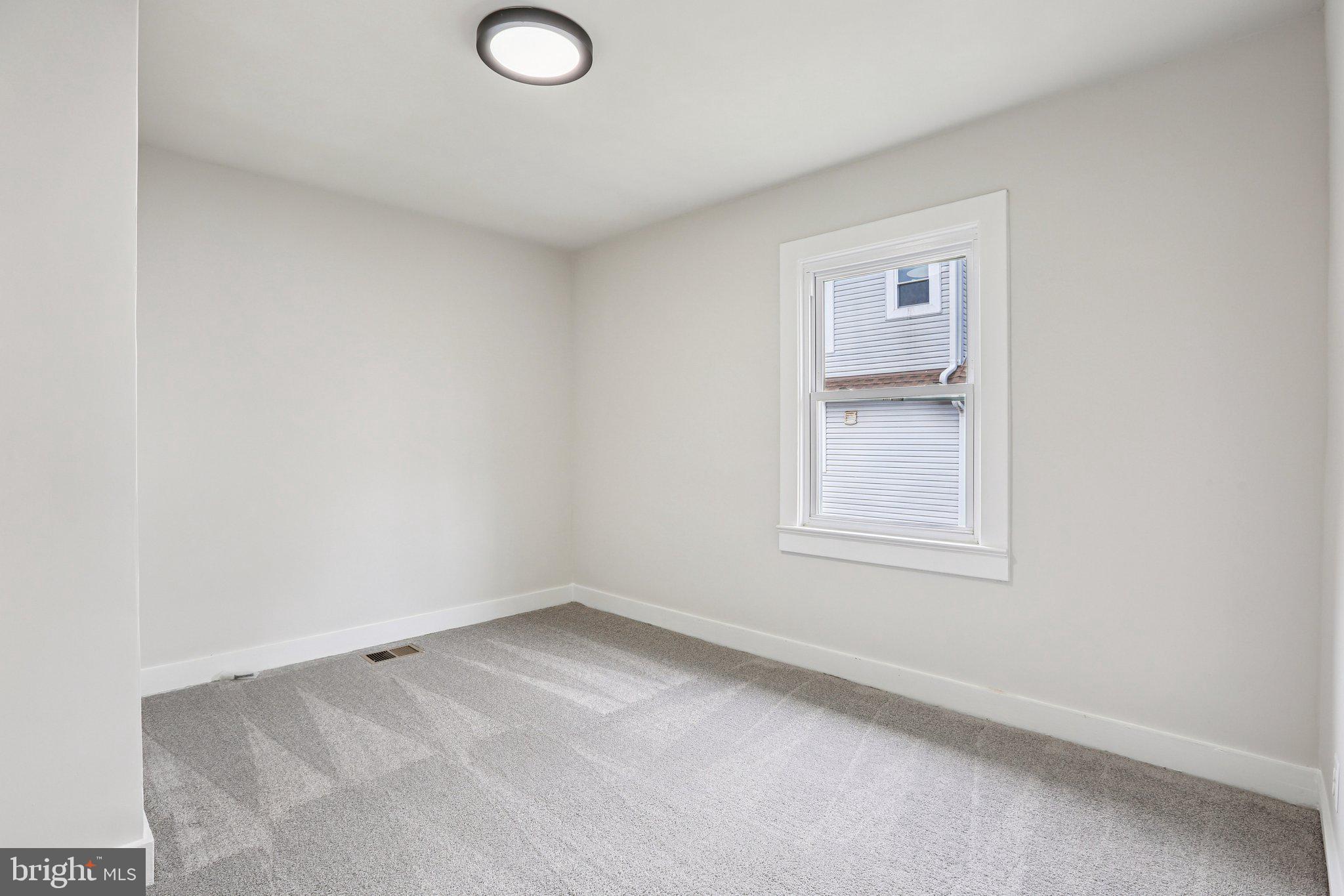 OAKMONT - Residential