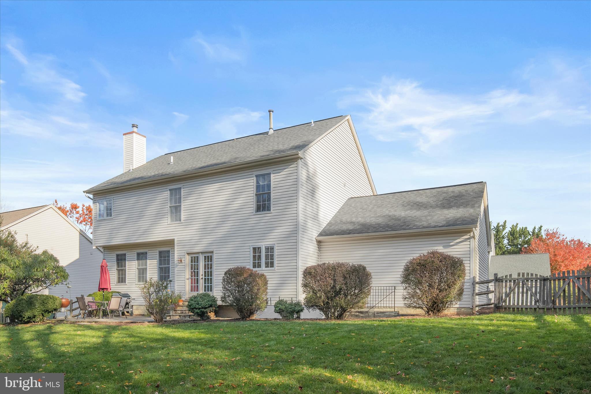 WINDSOR KNOLLS - Residential