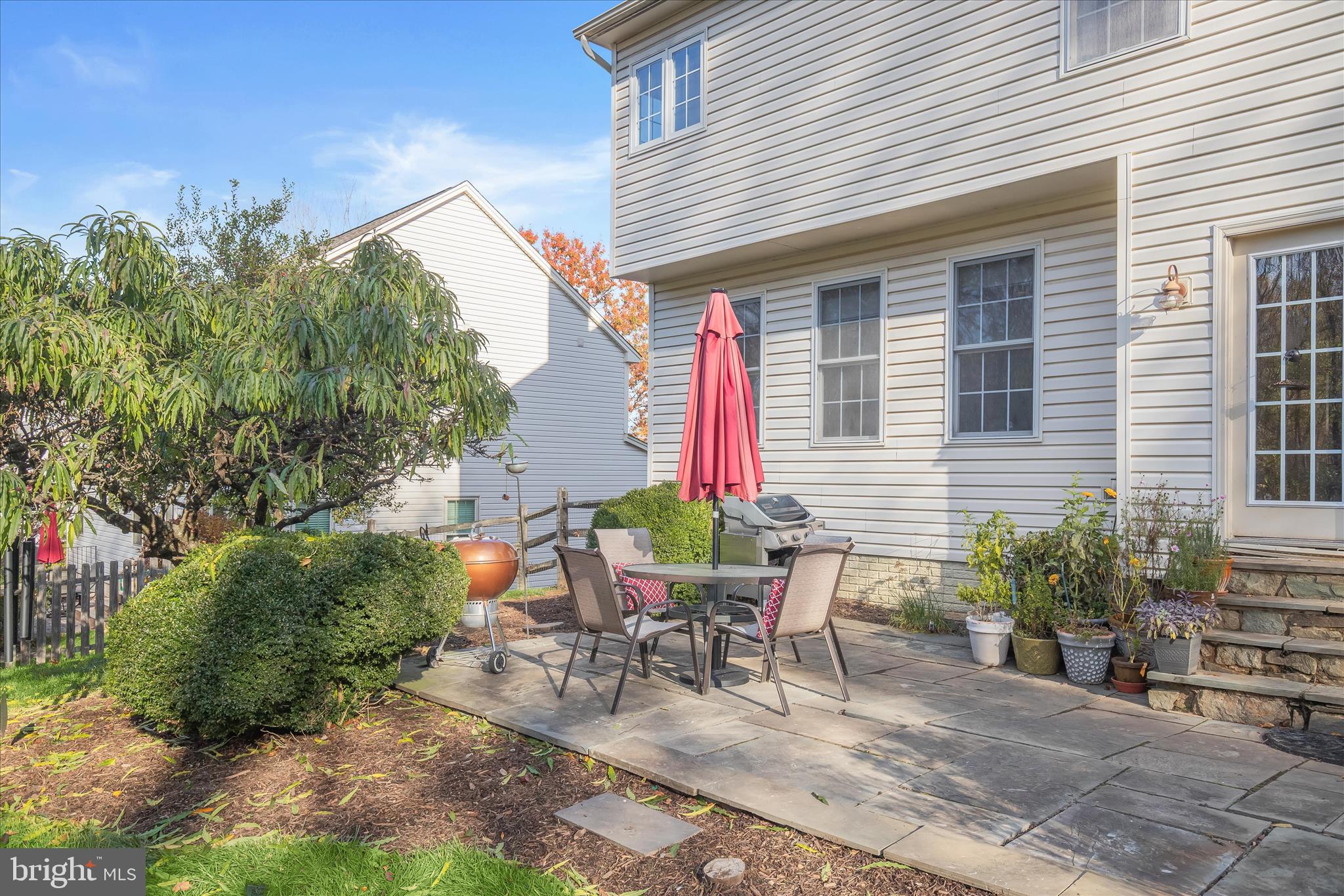 WINDSOR KNOLLS - Residential