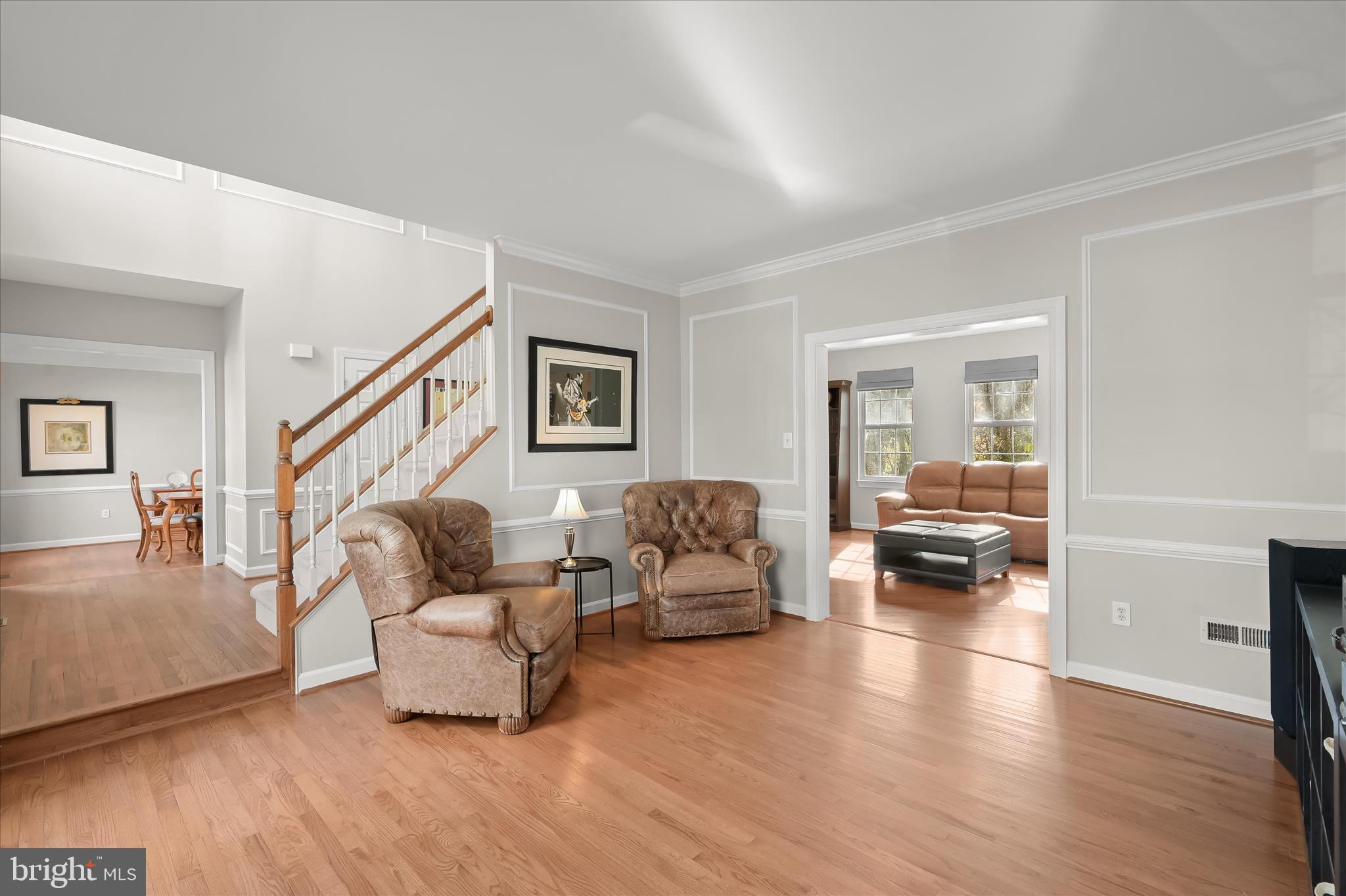 WINDSOR KNOLLS - Residential