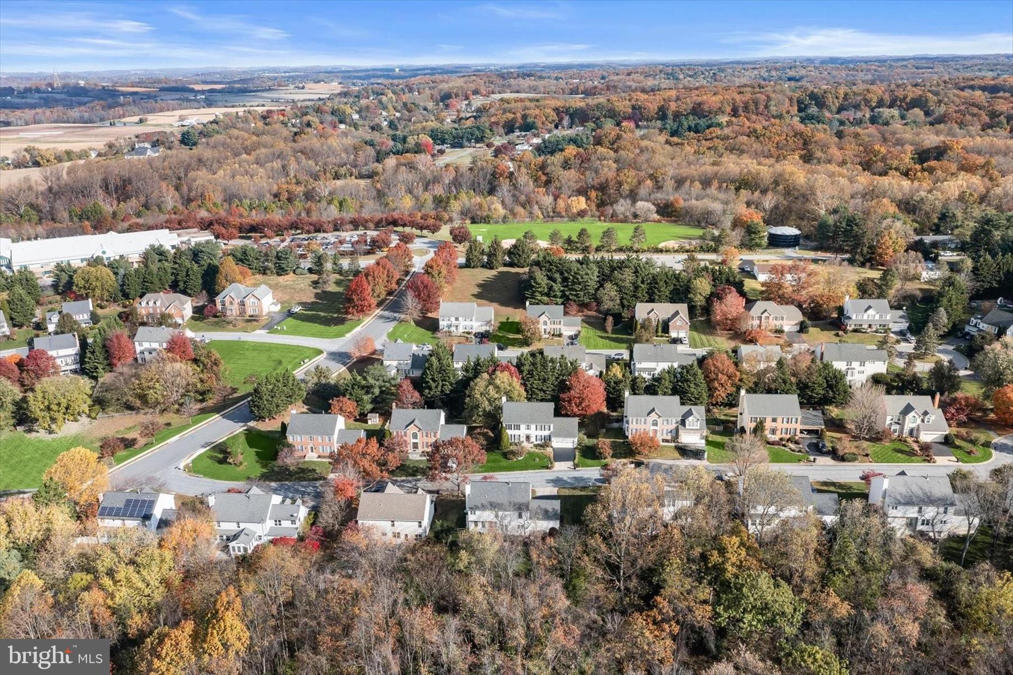 WINDSOR KNOLLS - Residential