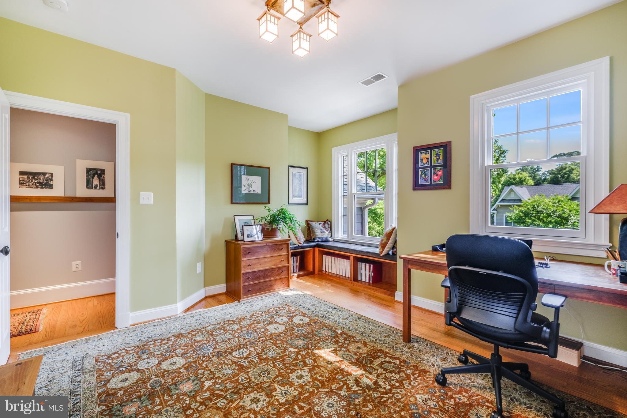 LACEY FOREST - Residential