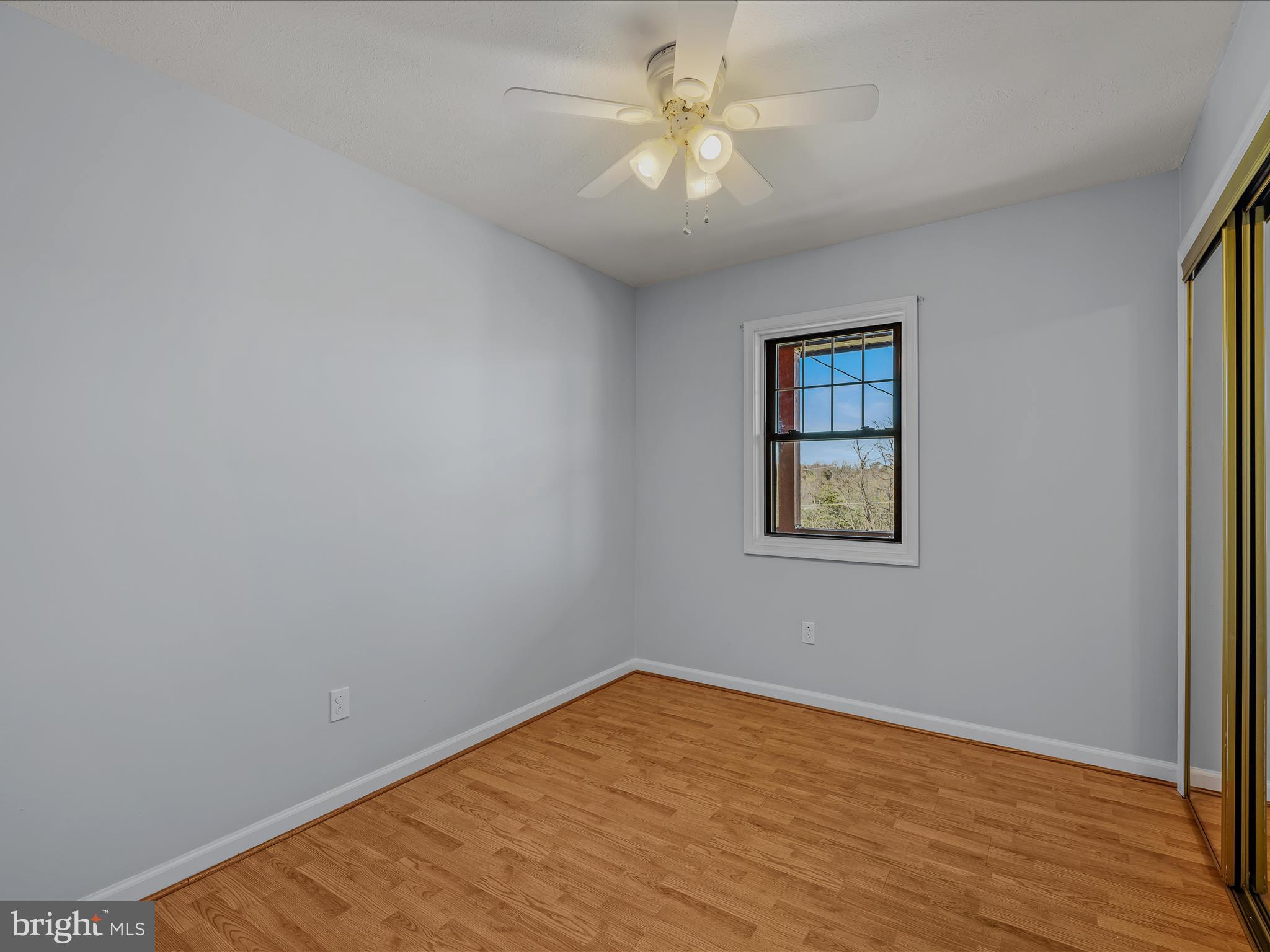 HEAVENLY ACRES - Residential