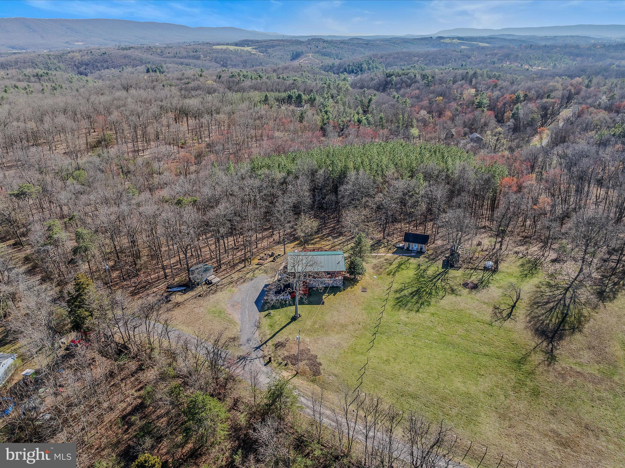 HEAVENLY ACRES - Residential