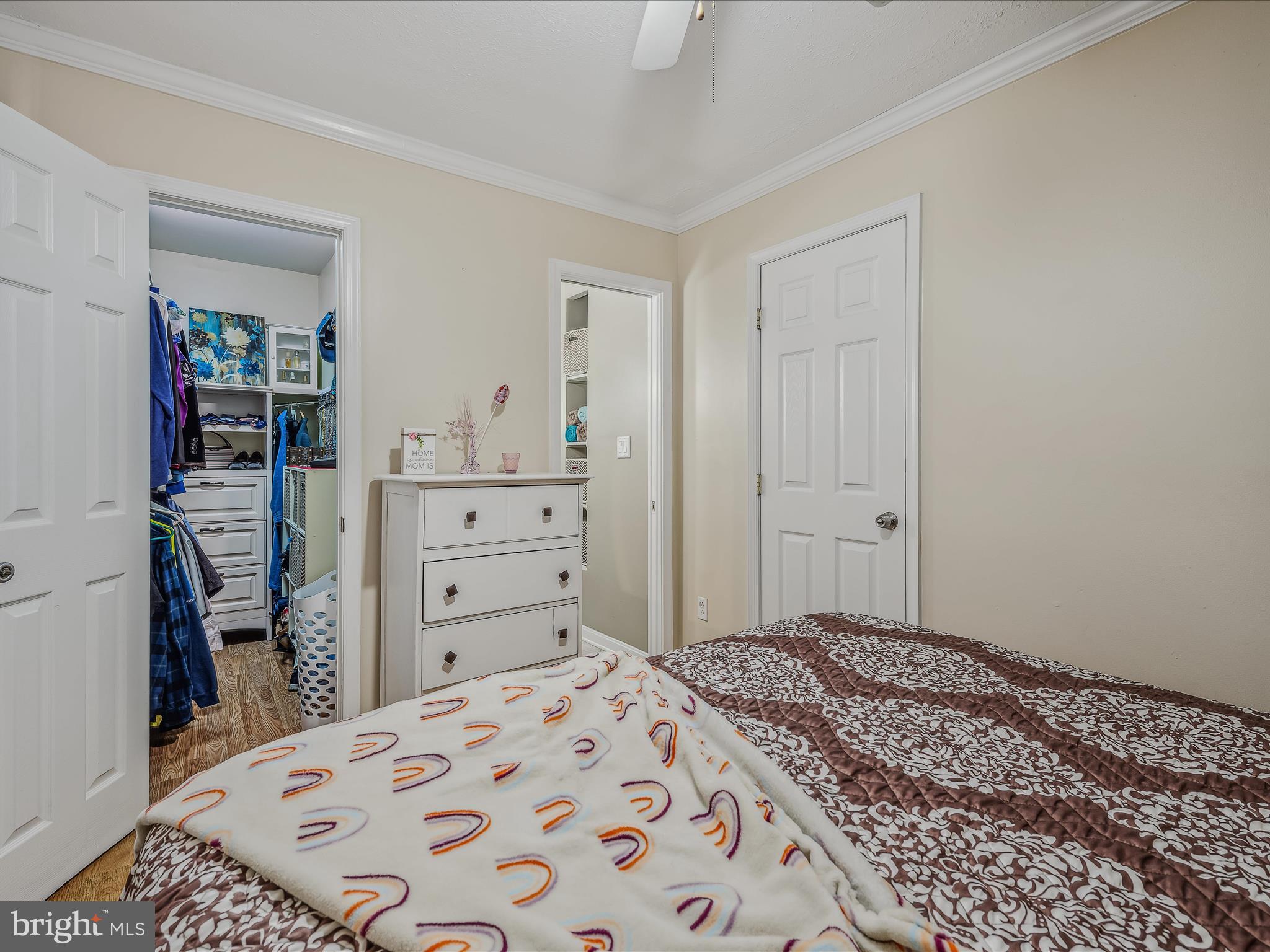 HEAVENLY ACRES - Residential