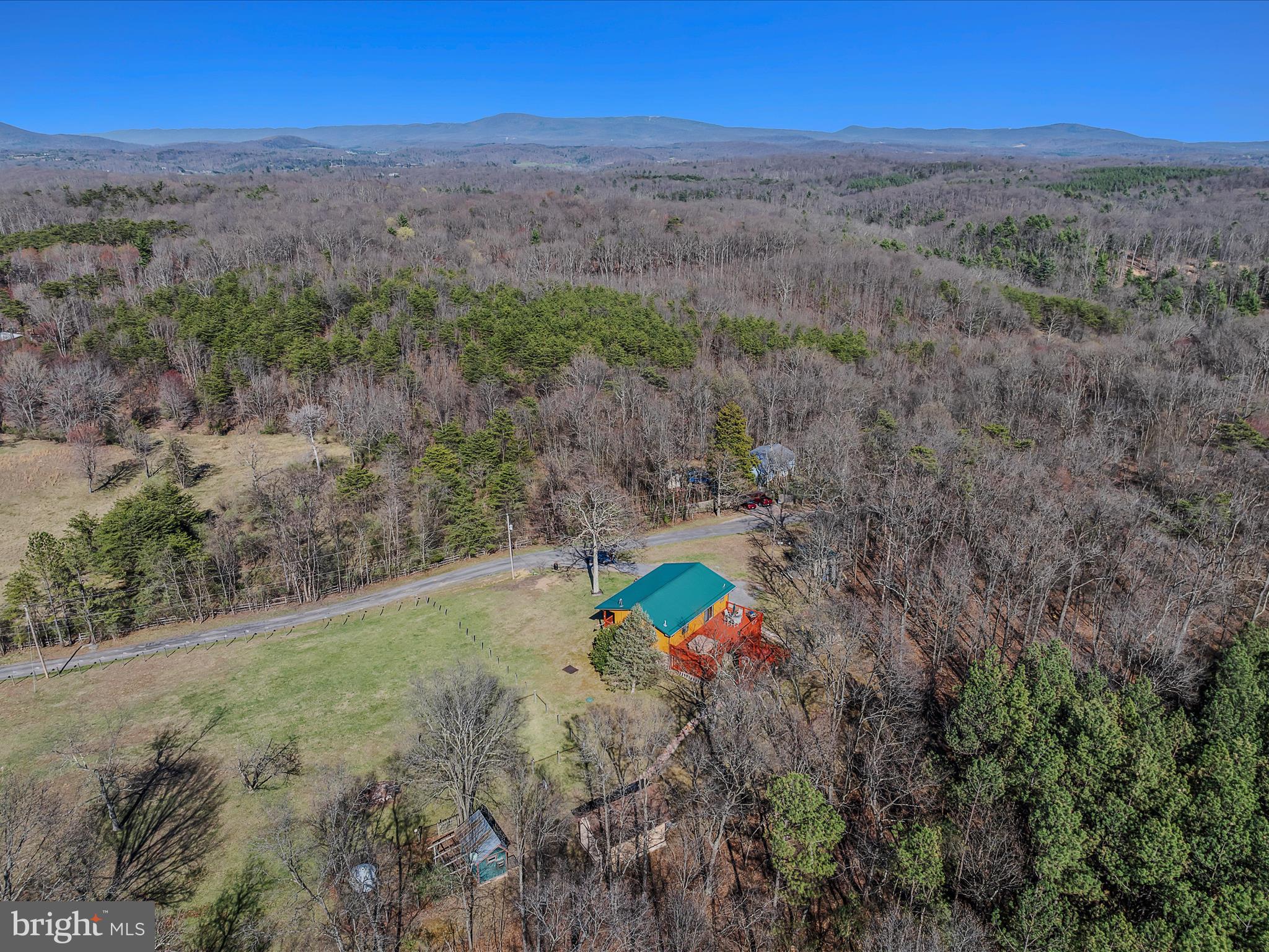 HEAVENLY ACRES - Residential