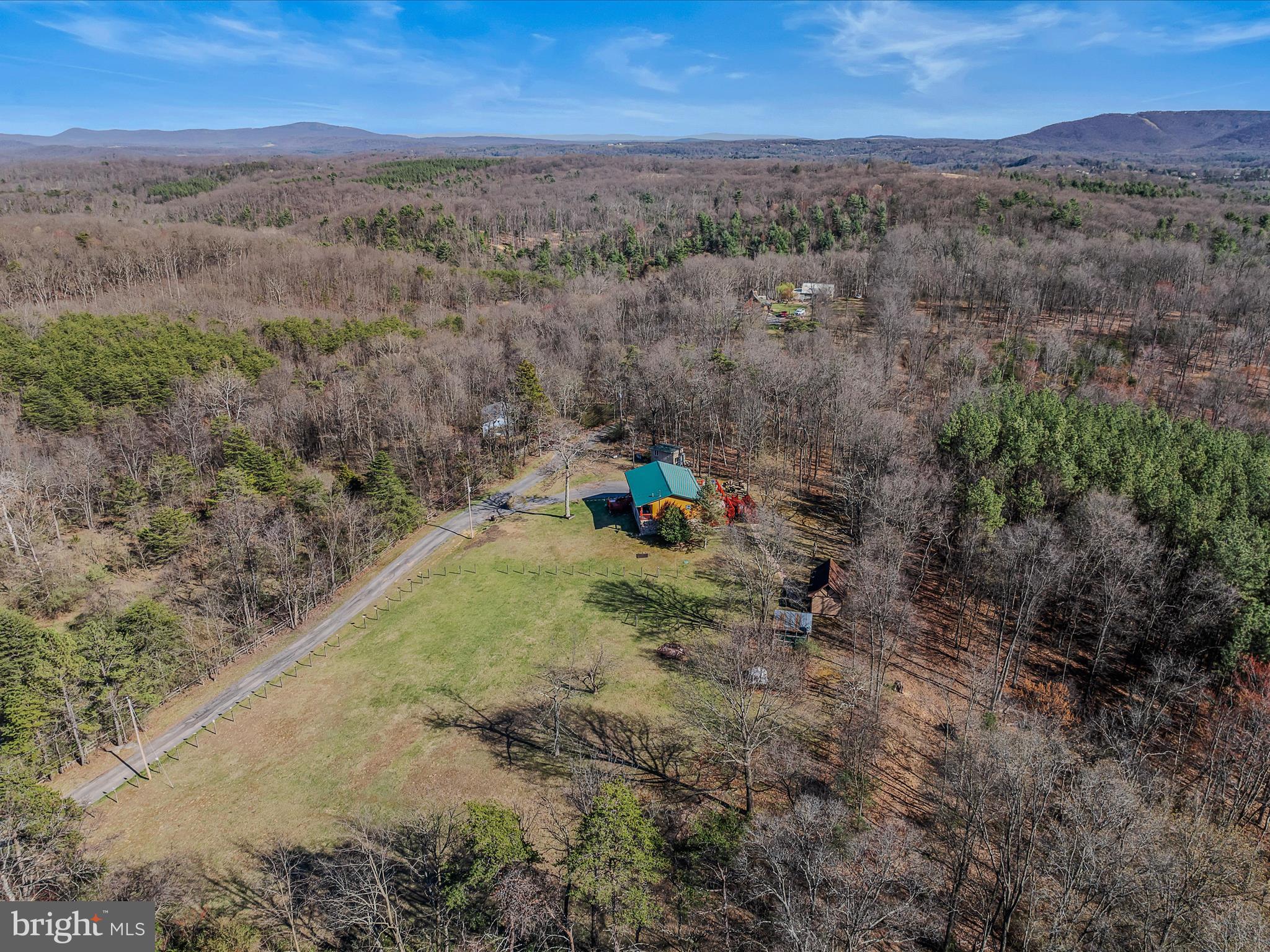 HEAVENLY ACRES - Residential