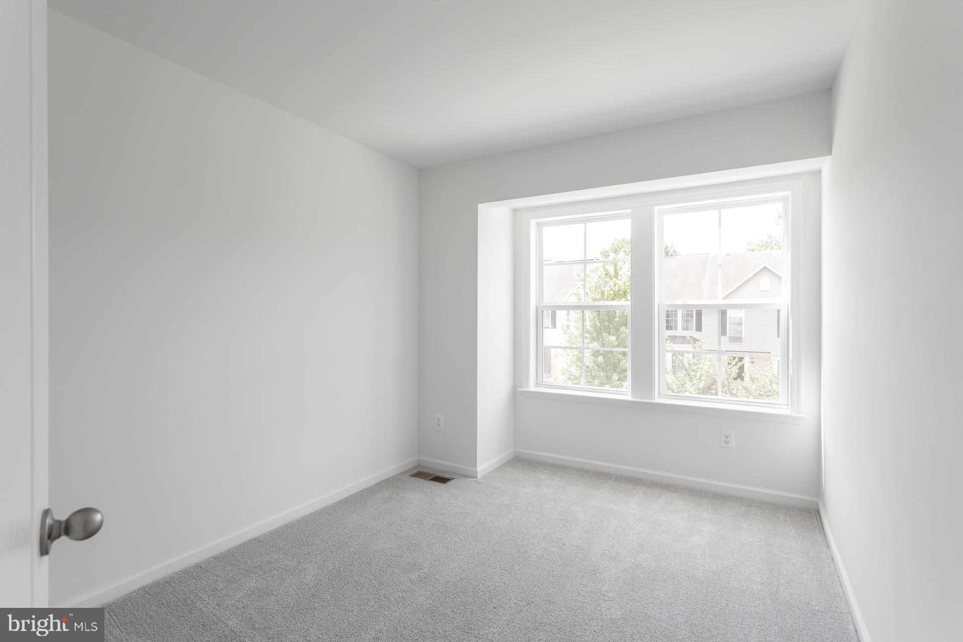 MCCAULEY CROSSING - Residential