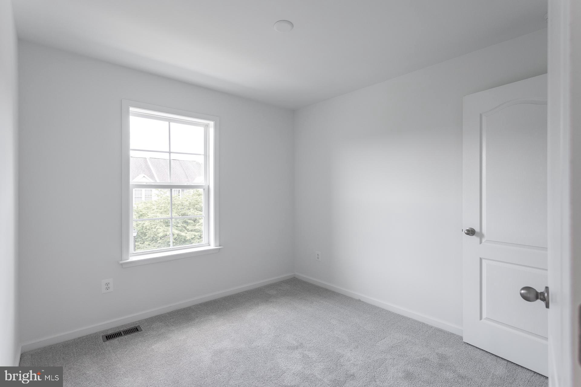 MCCAULEY CROSSING - Residential