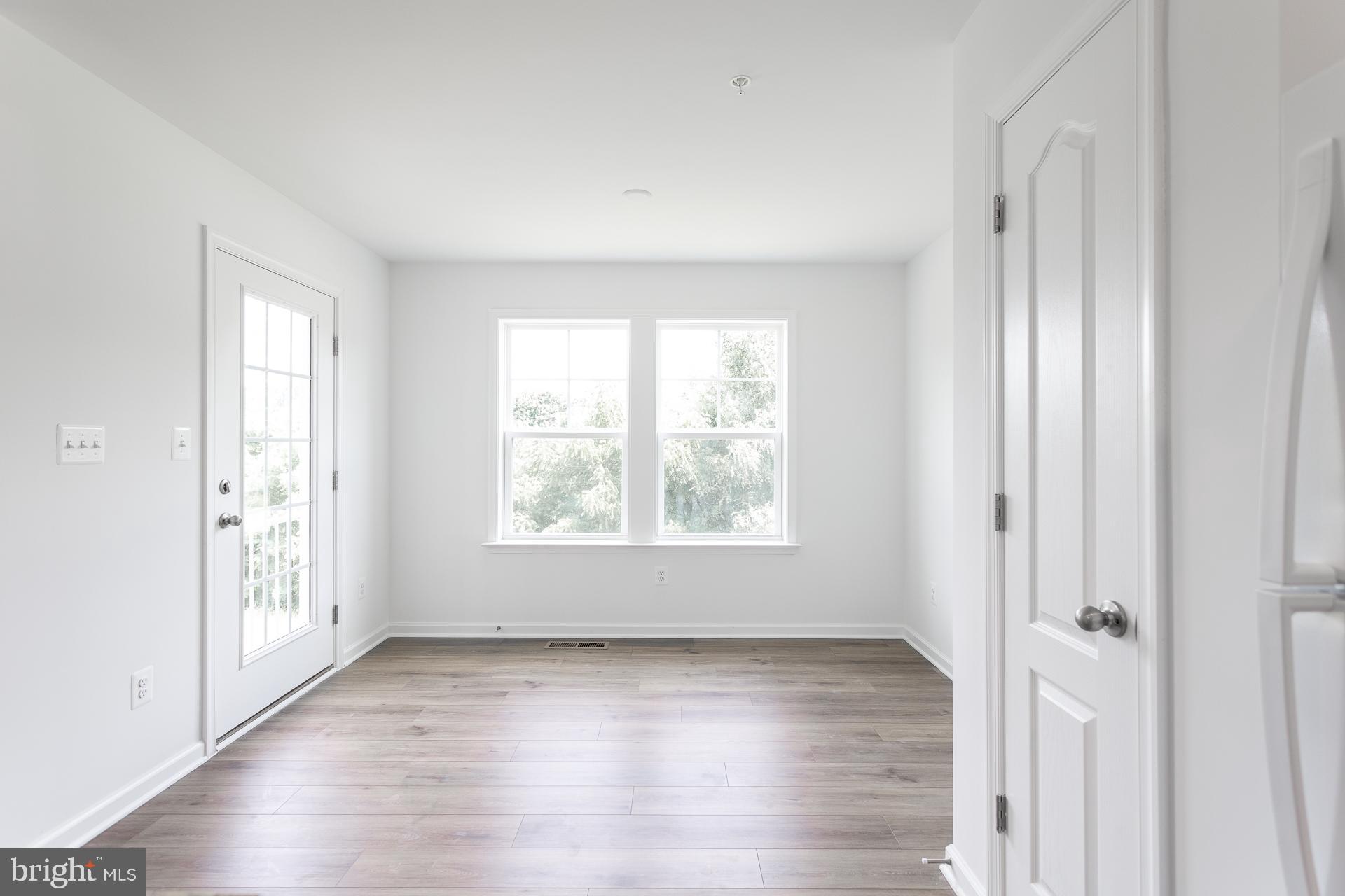 MCCAULEY CROSSING - Residential