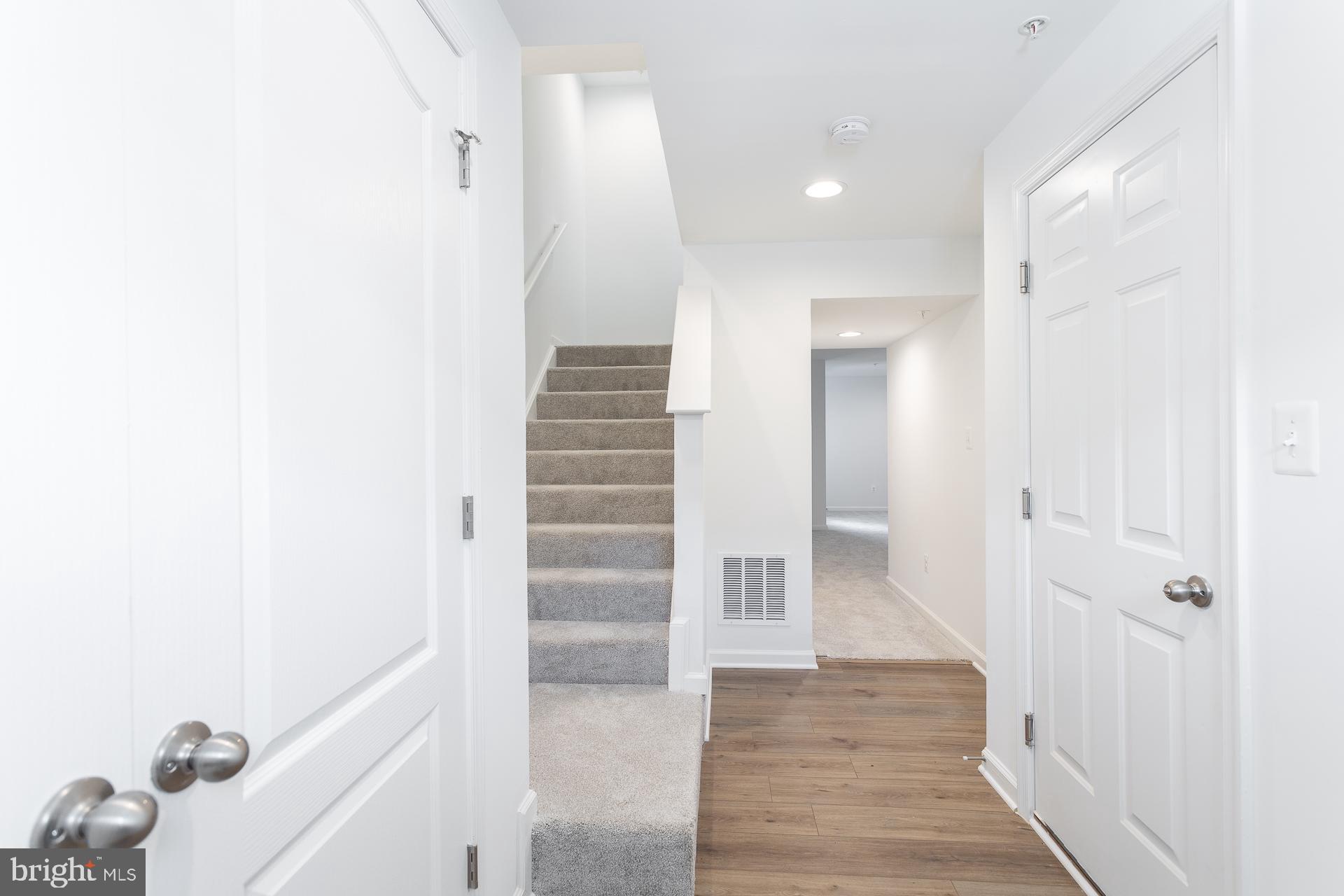 MCCAULEY CROSSING - Residential