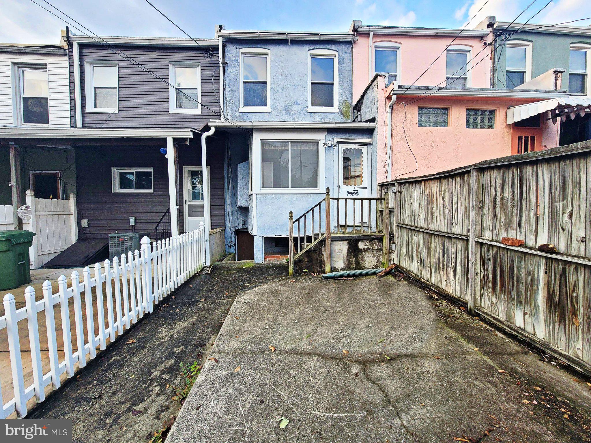 618 W 36TH STREET