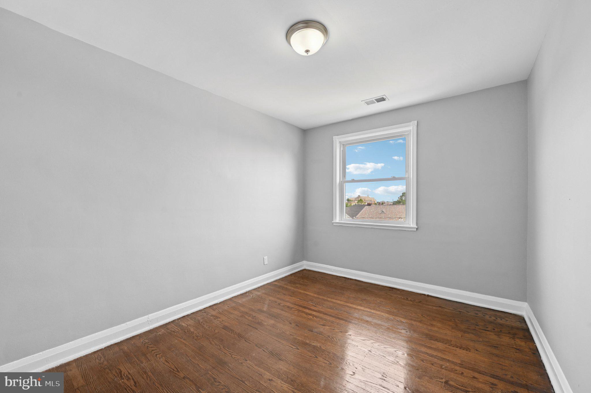 BELAIR-EDISON - Residential Lease