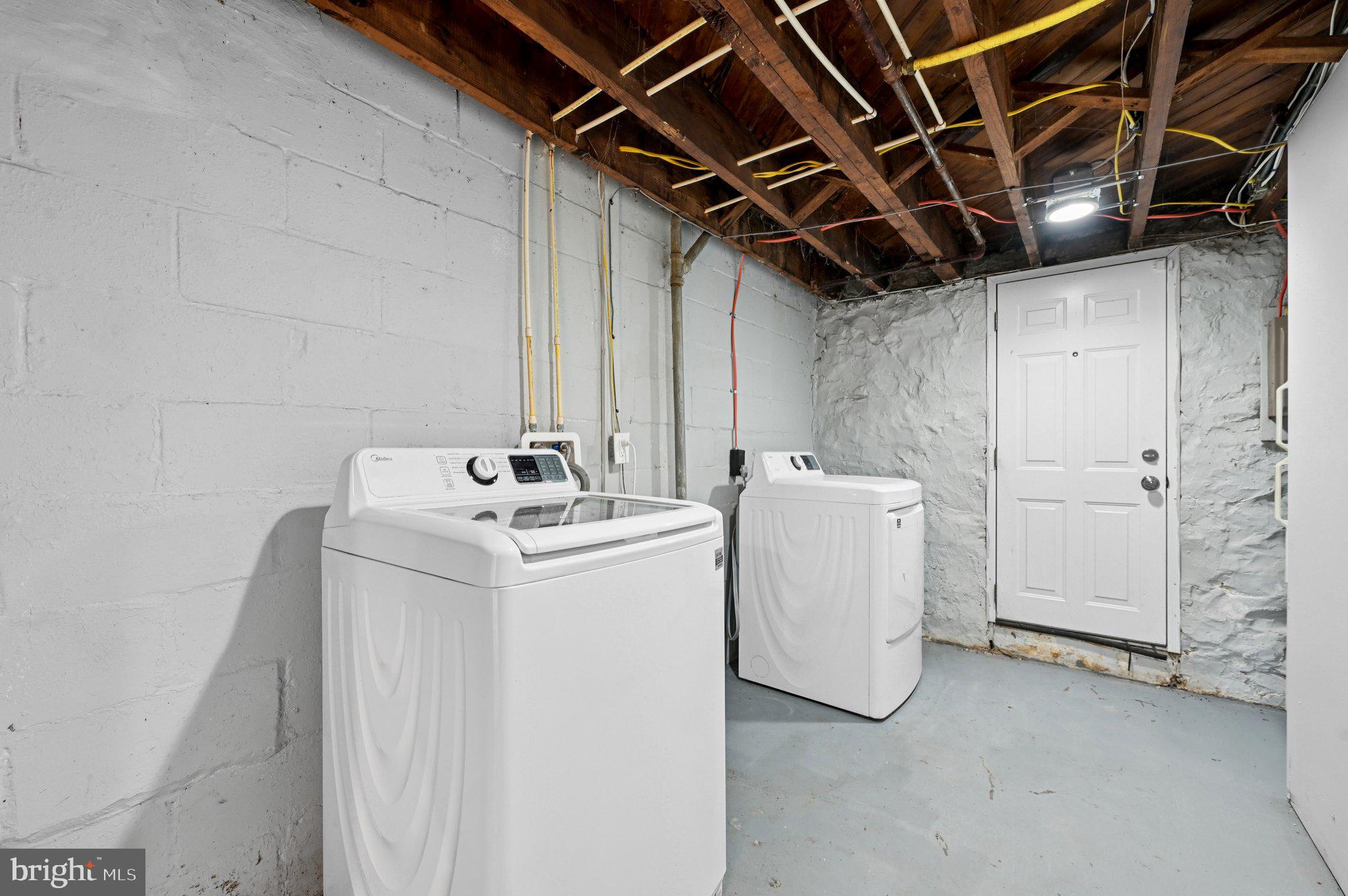 BELAIR-EDISON - Residential Lease