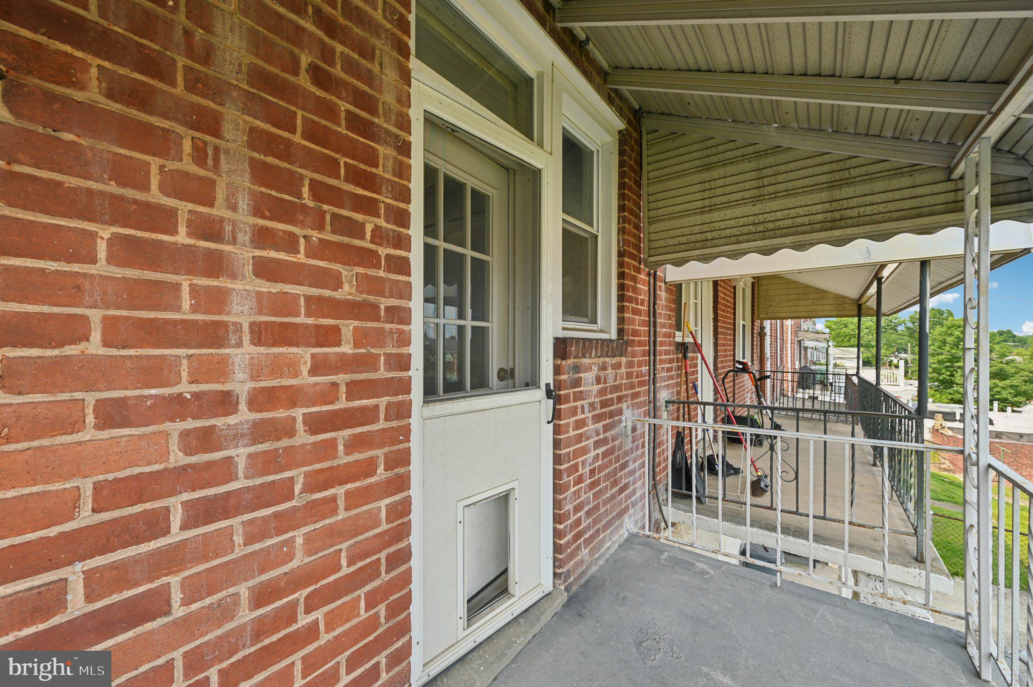 BELAIR-EDISON - Residential Lease