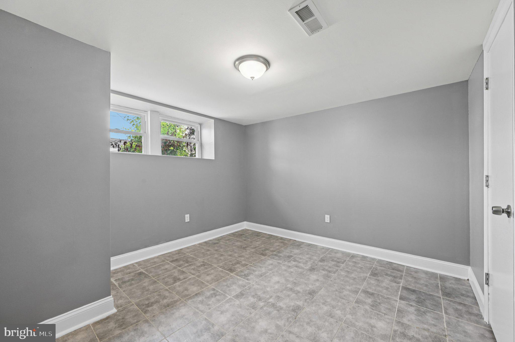BELAIR-EDISON - Residential Lease
