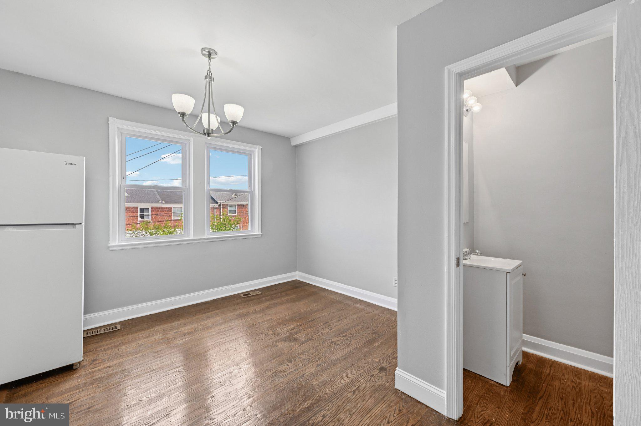 BELAIR-EDISON - Residential Lease