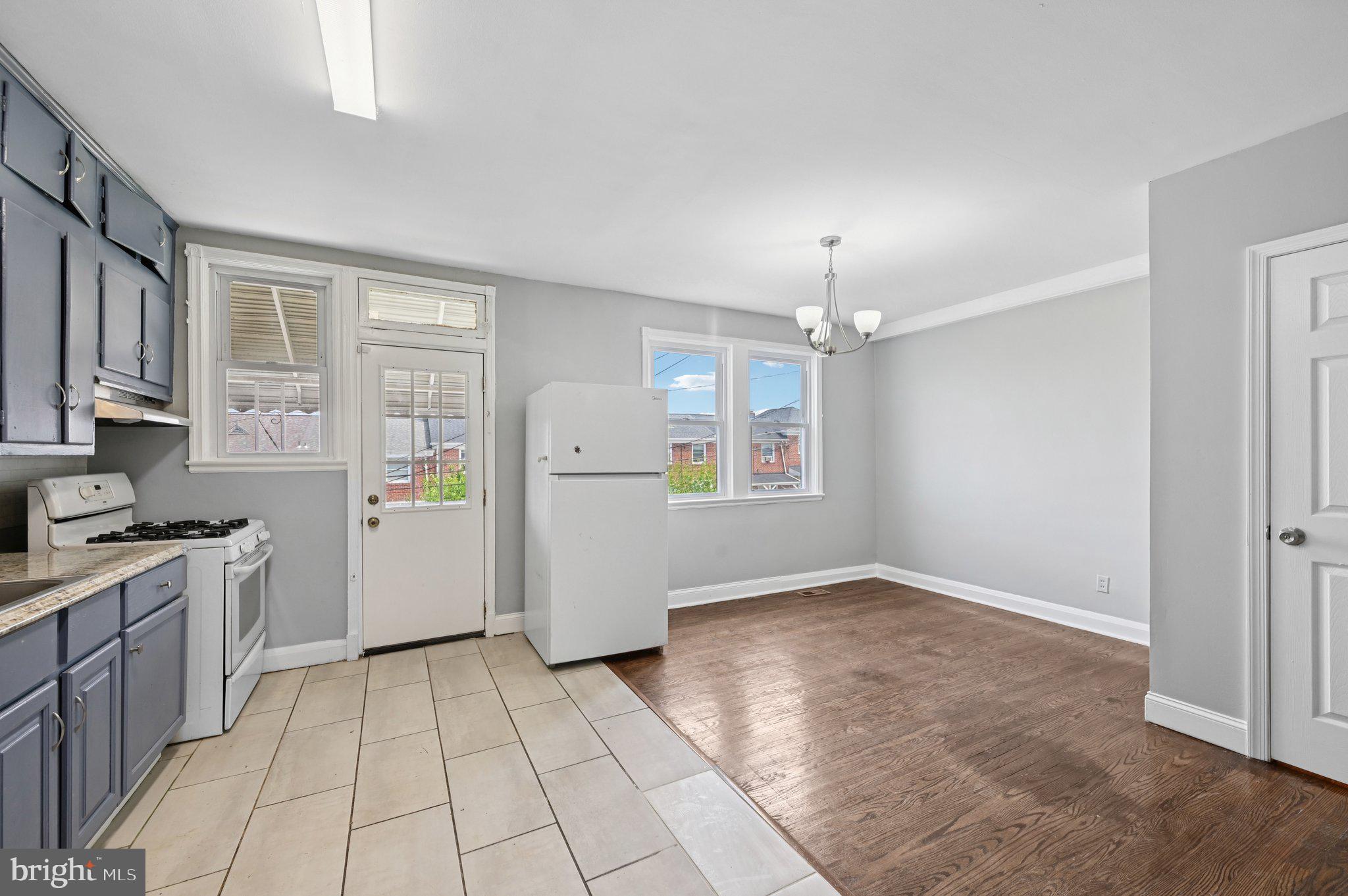BELAIR-EDISON - Residential Lease