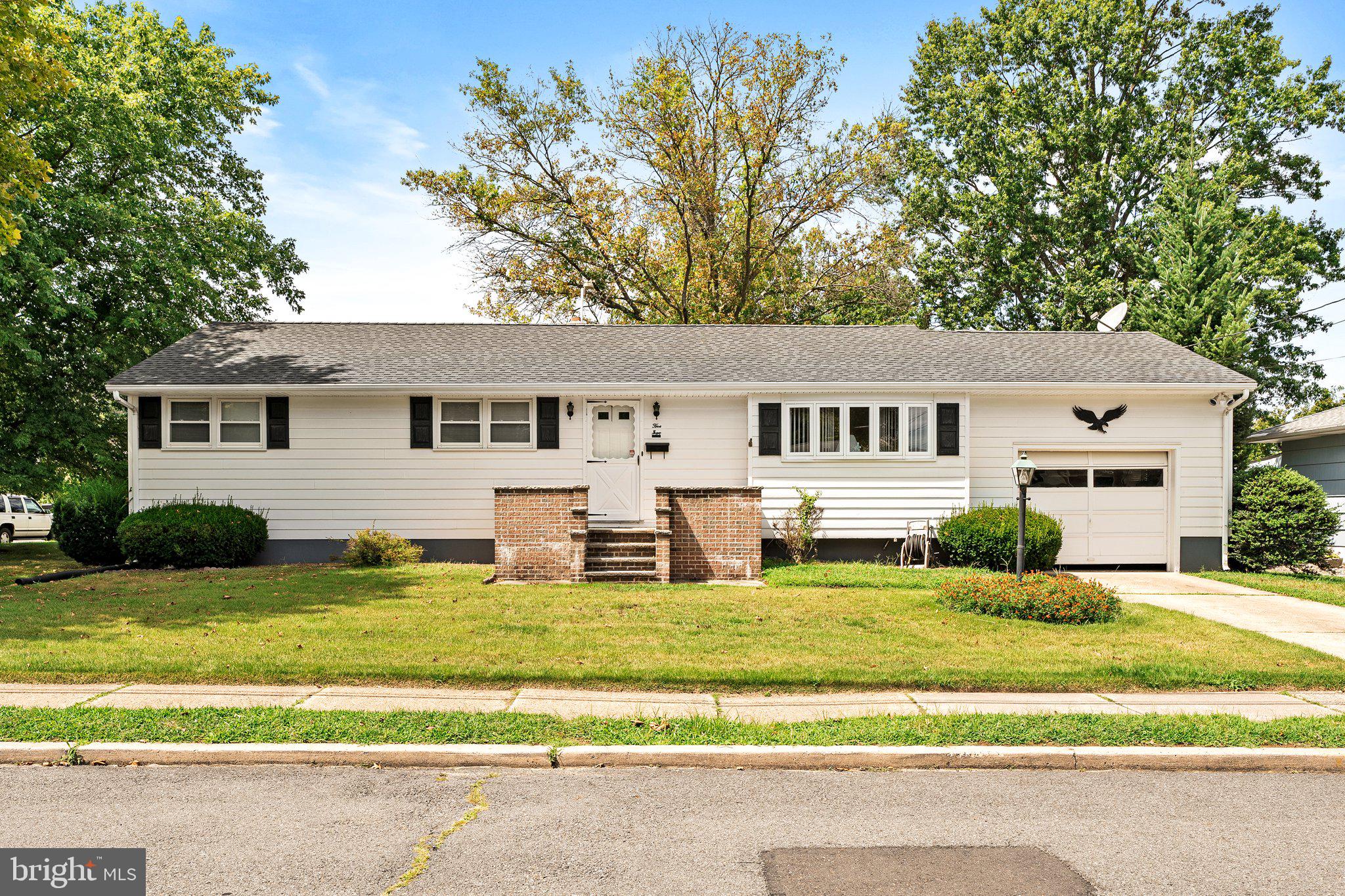 5 DELOTTO DRIVE