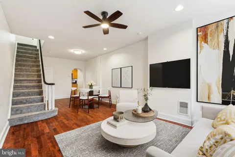 307 Winton Street, Philadelphia, PA 19148 - MLS#: PAPH2460532