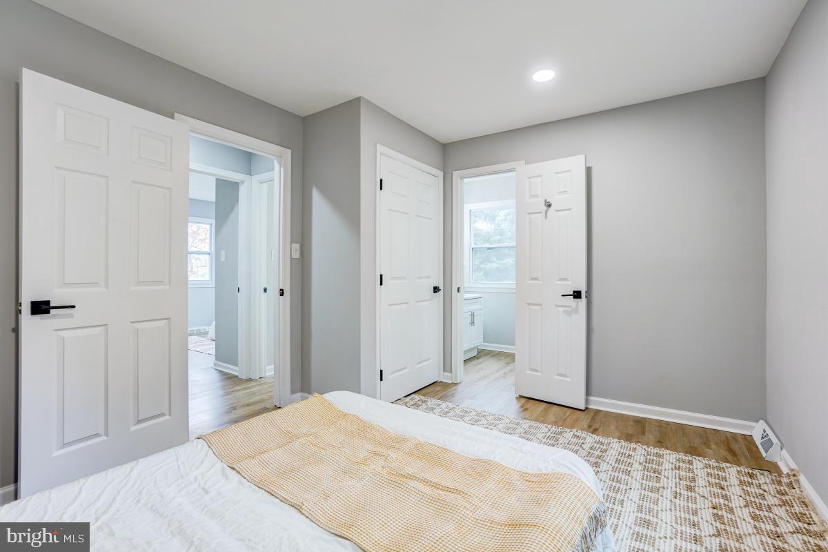 SHORE ACRES - Residential