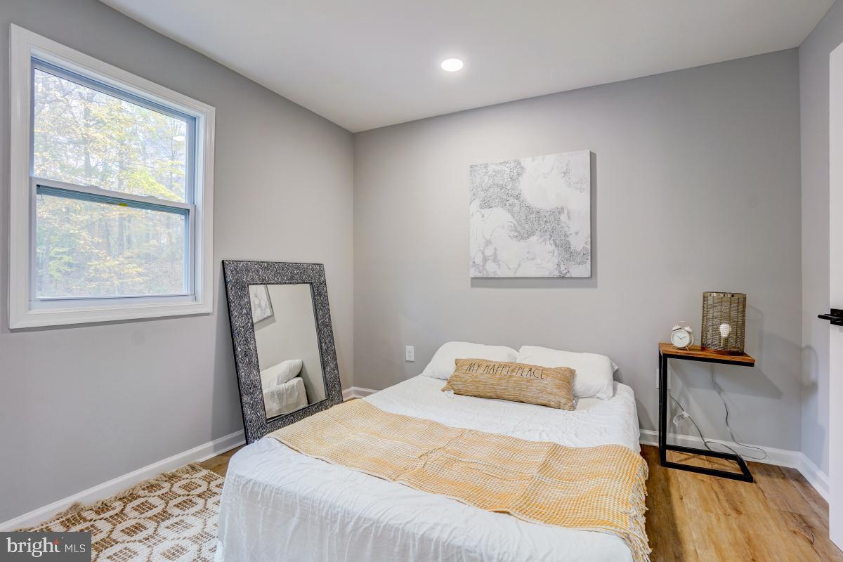 SHORE ACRES - Residential