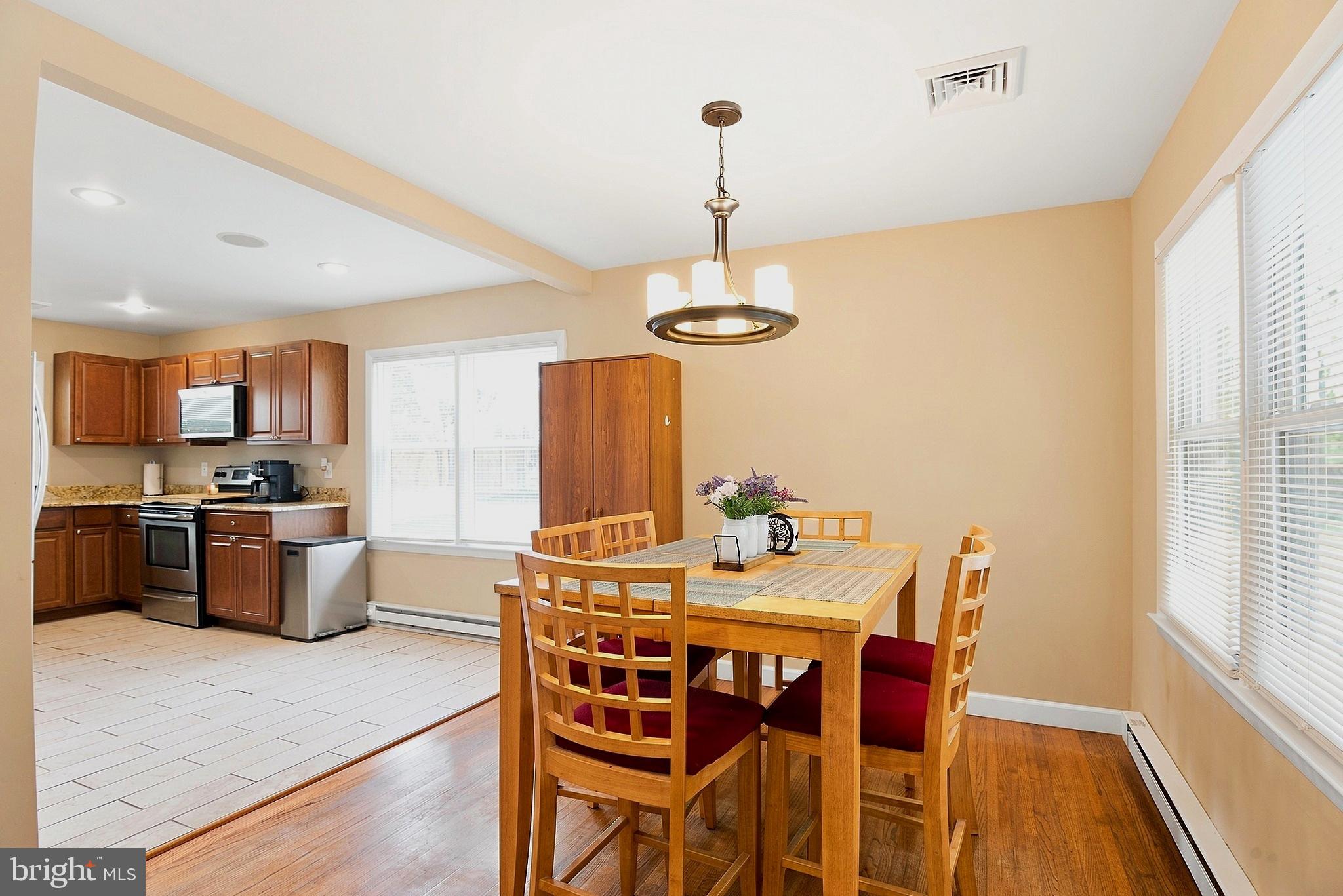 237 COURTNEY DRIVE
