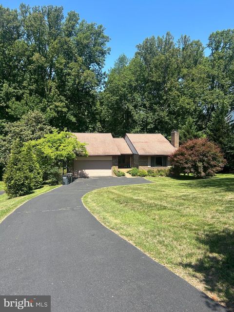Homes For Rent - 1118 Challedon Road<br/> GREAT FALLS, VA 22066