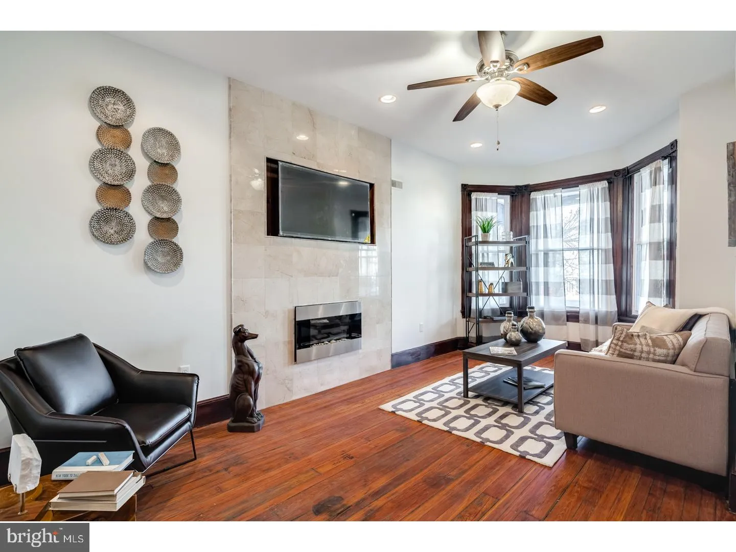 906 S 46th Street, Philadelphia, PA 19143