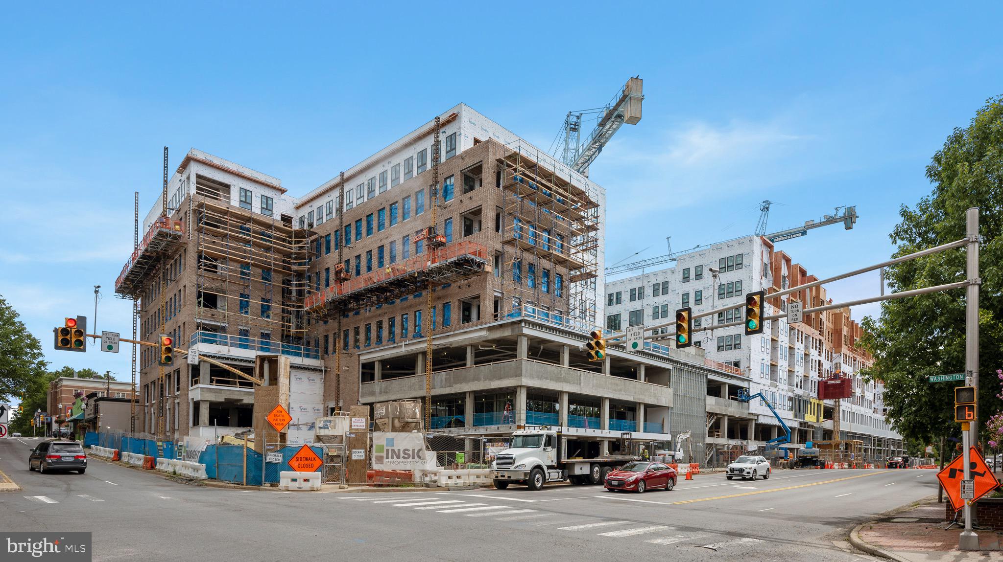 FALLS CHURCH CITY - Residential