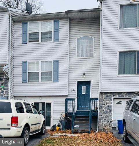 180 RIDERS WAY LEBANON PA 17042