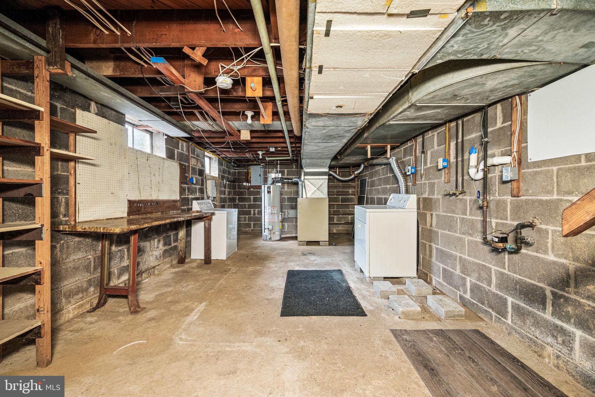 SWARTHMORE HILLS - Residential