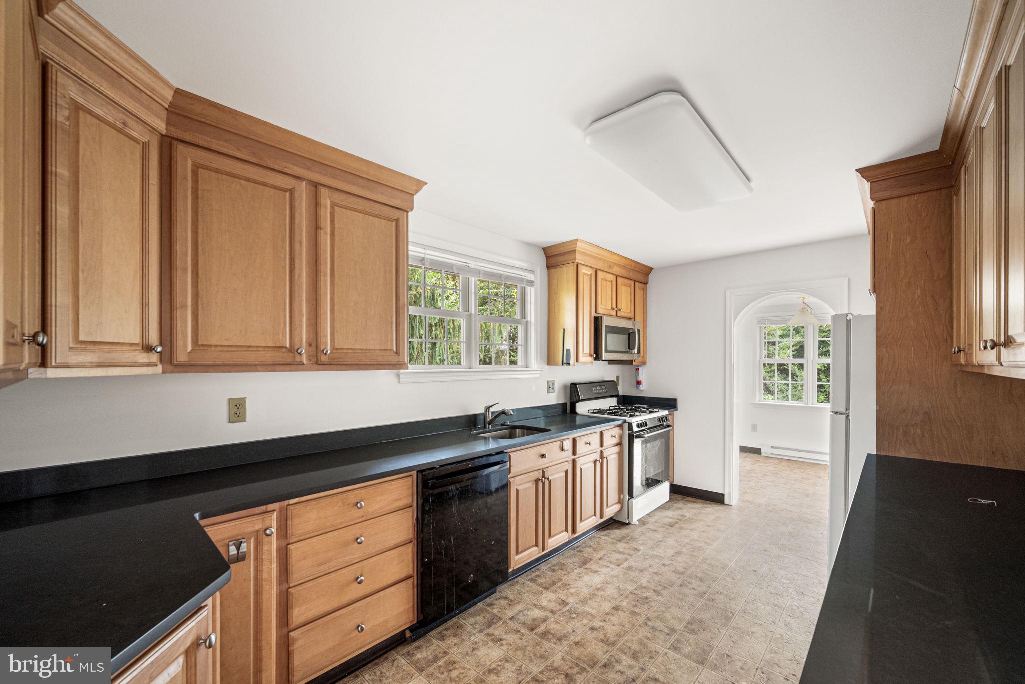 SWARTHMORE HILLS - Residential