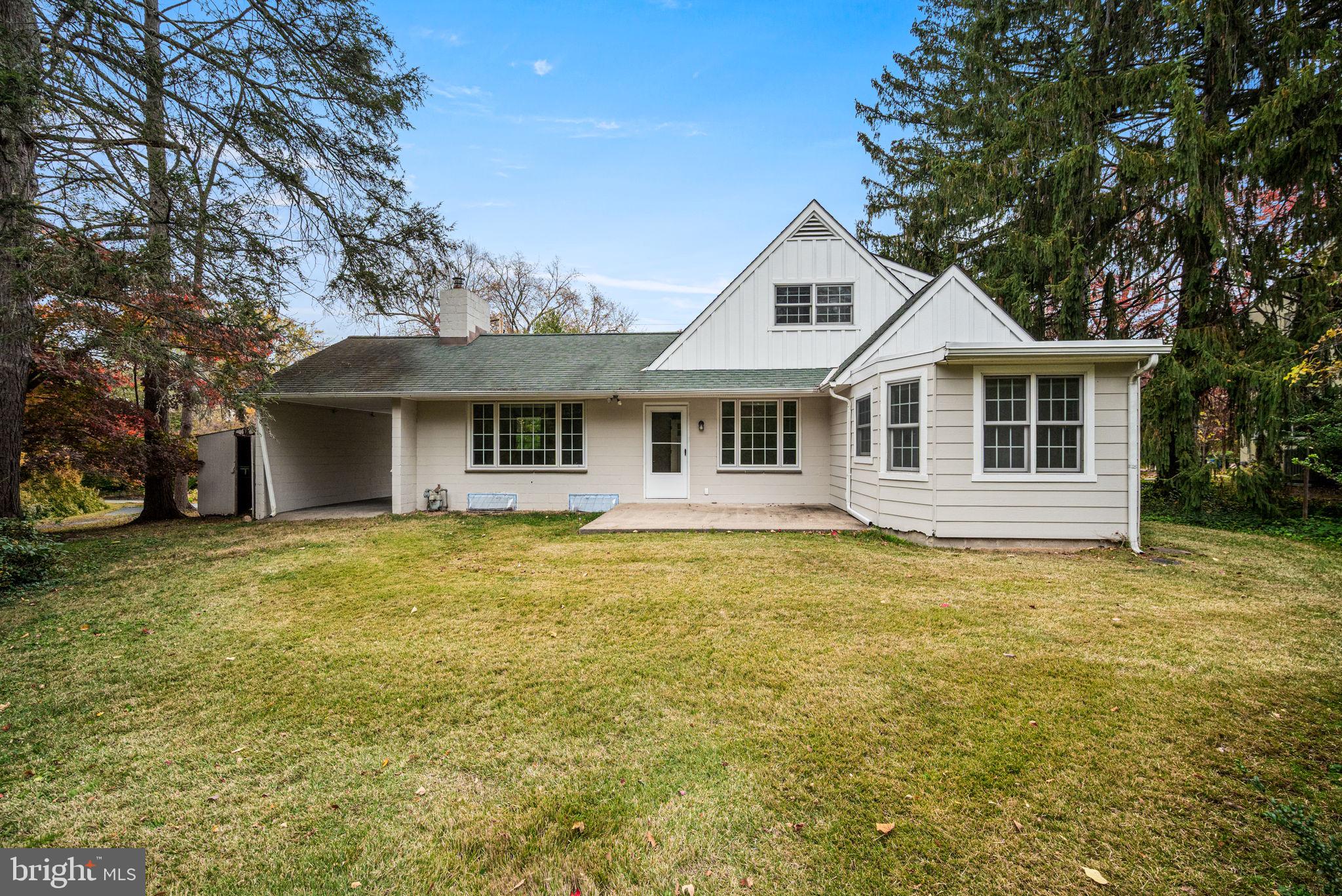 SWARTHMORE HILLS - Residential