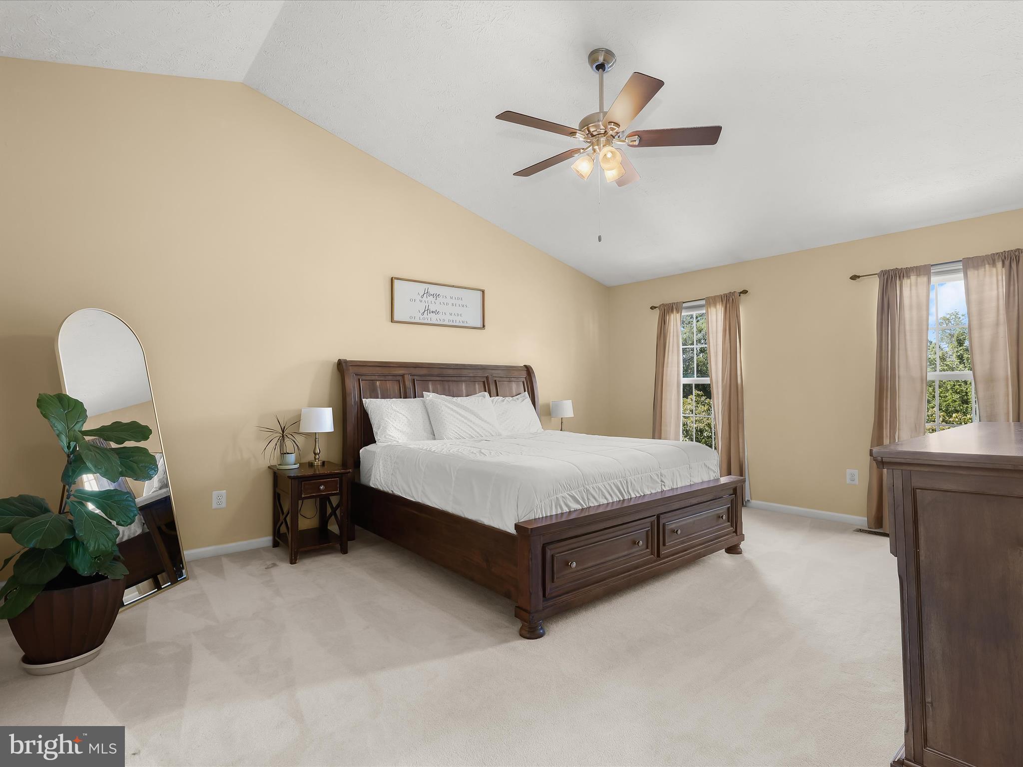 CRESTVIEW - Residential