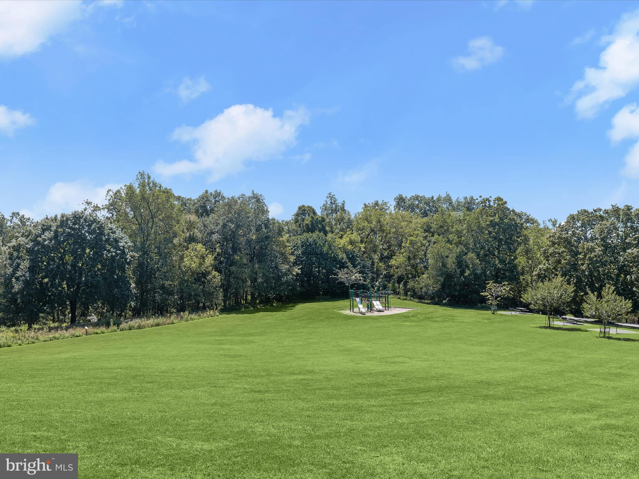 CRESTVIEW - Residential