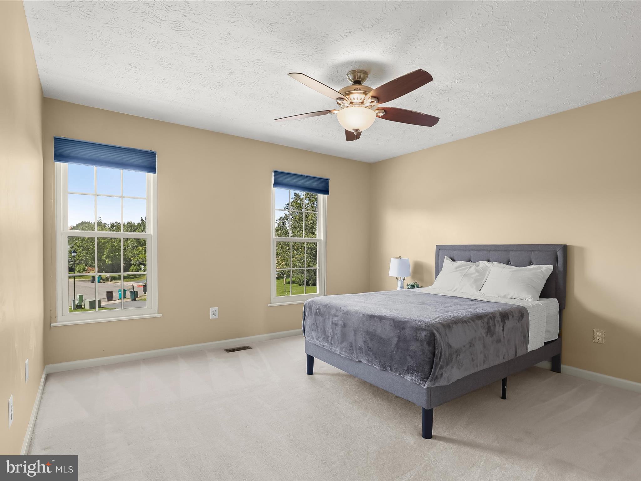 CRESTVIEW - Residential