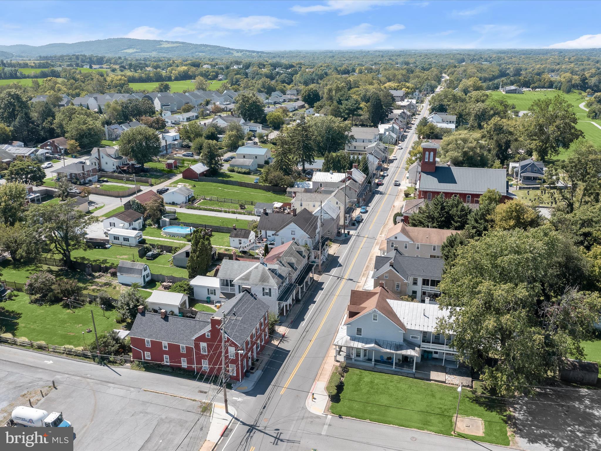 CRESTVIEW - Residential