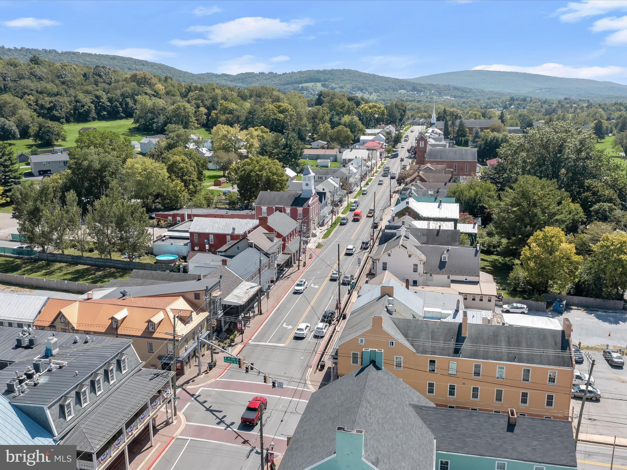 CRESTVIEW - Residential