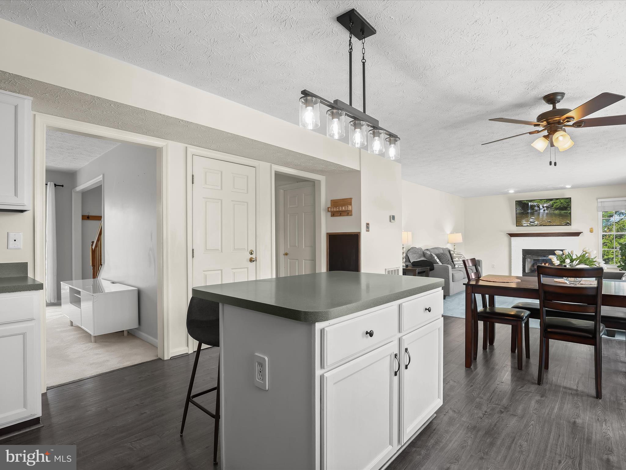 CRESTVIEW - Residential