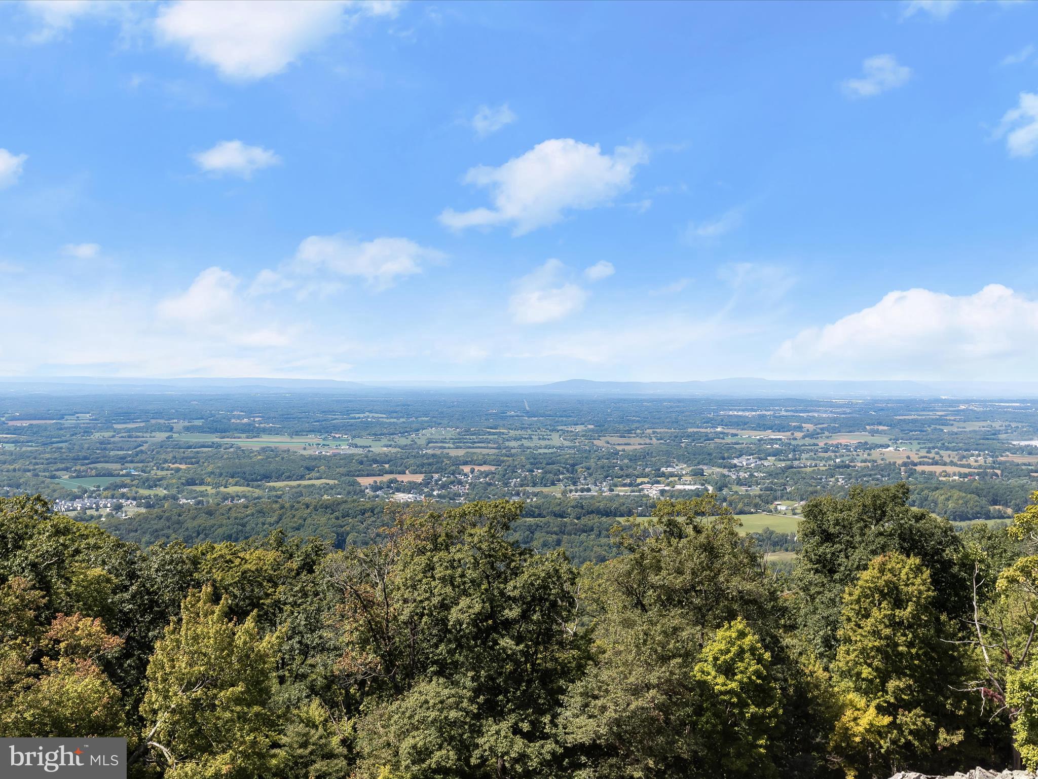 CRESTVIEW - Residential