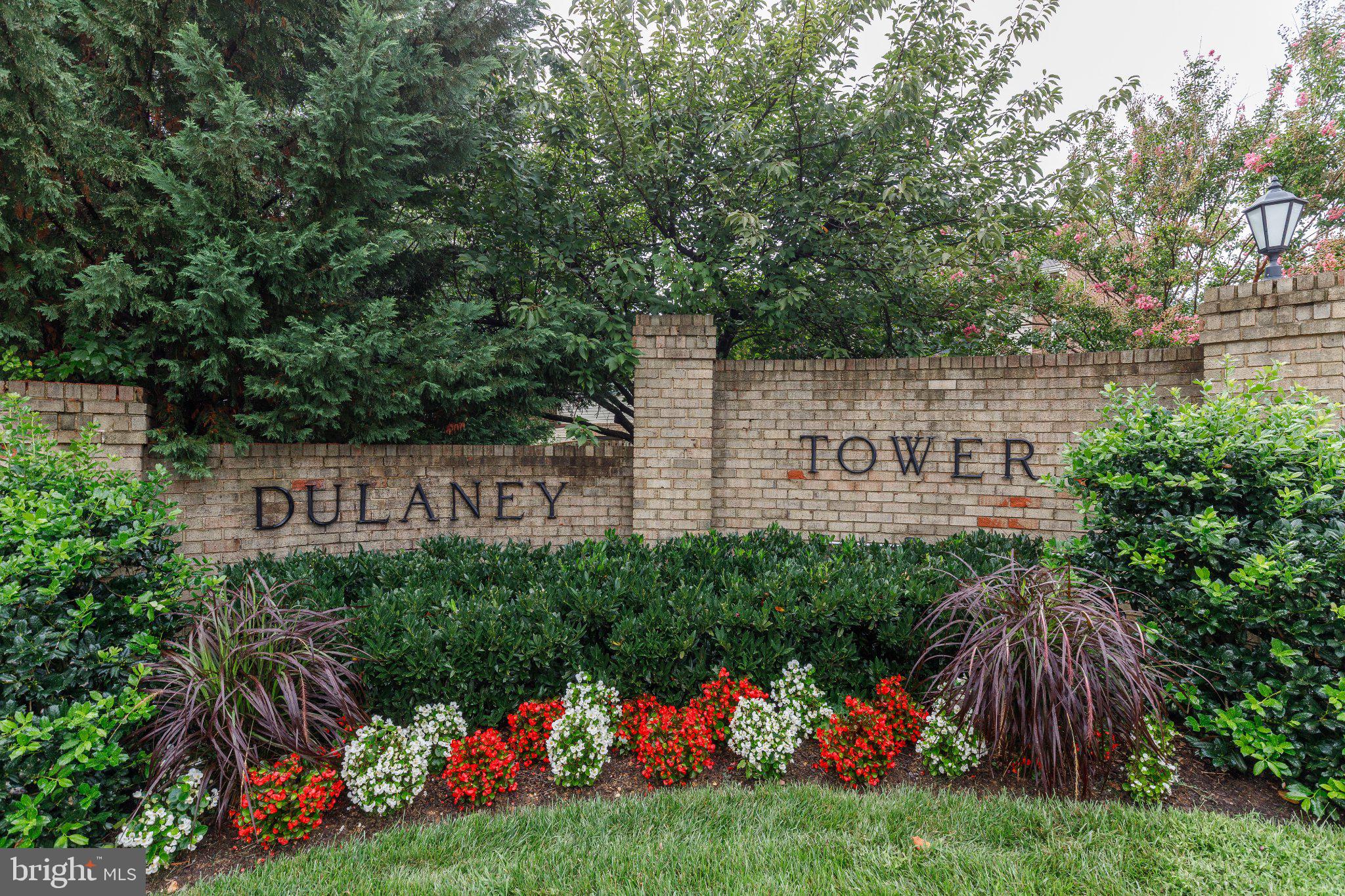 20 ALANBROOKE COURT 20F