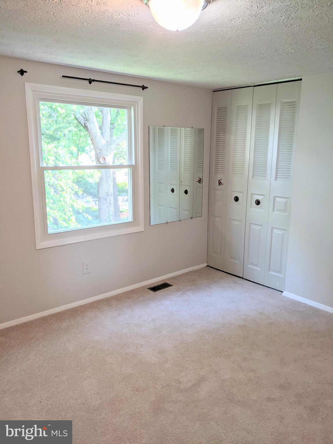 FRANKLIN FARM - Residential