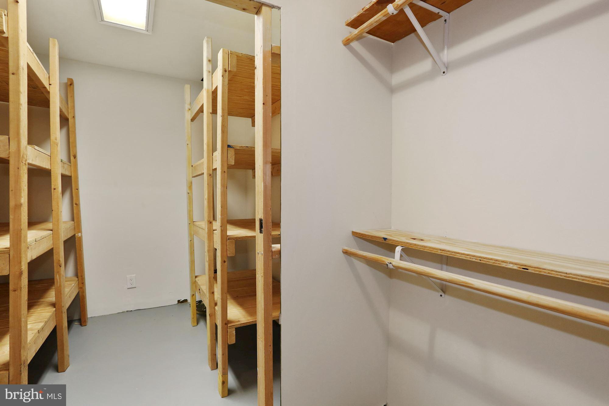 FRANKLIN FARM - Residential