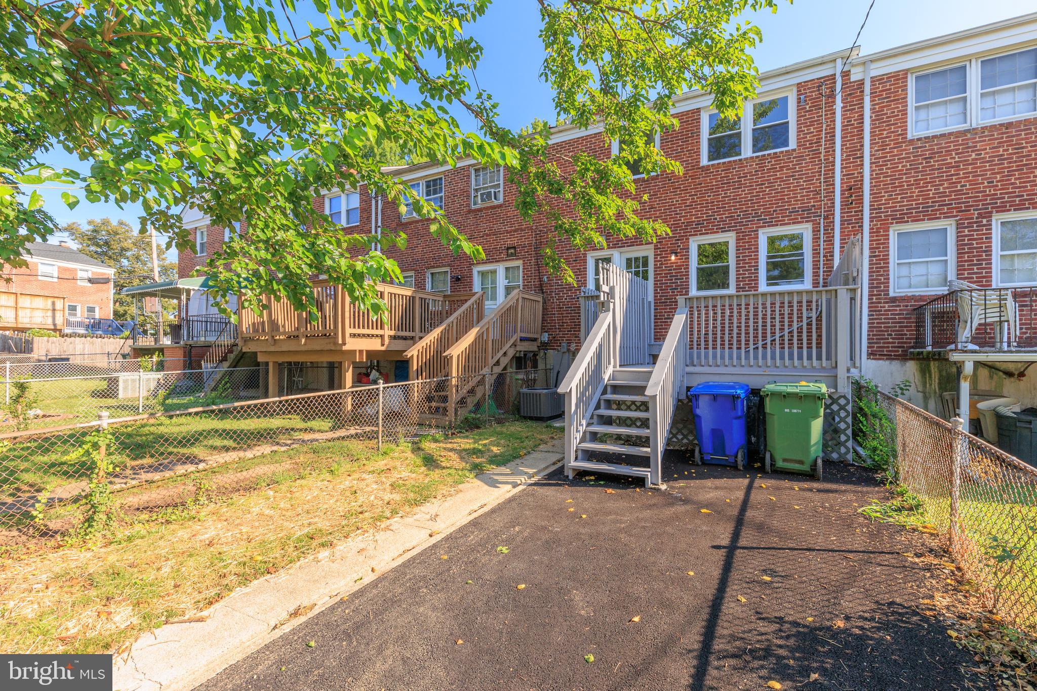 LOCH RAVEN - Residential