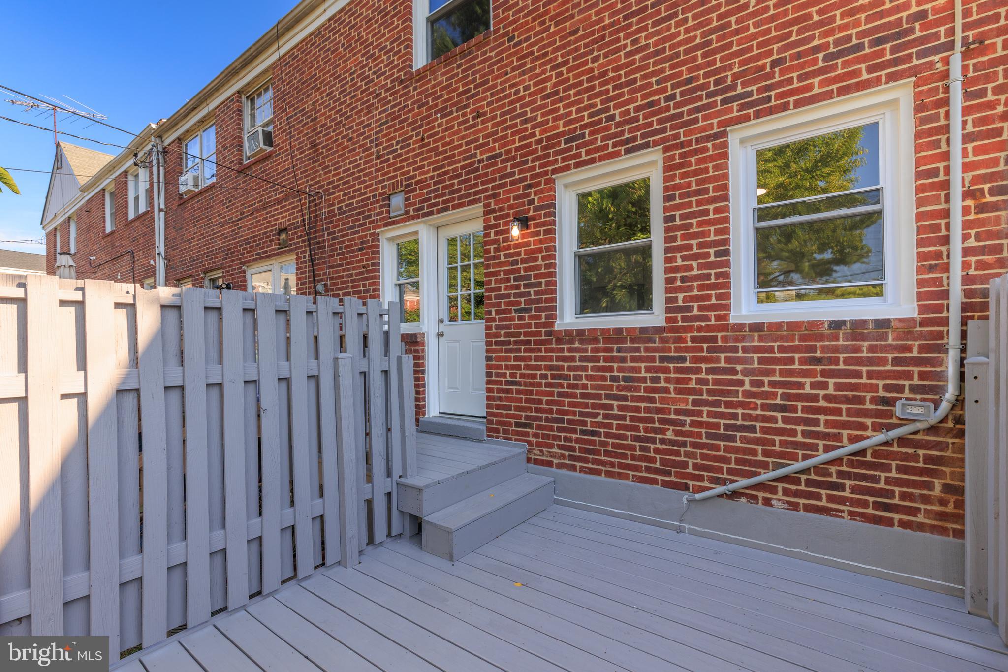 LOCH RAVEN - Residential