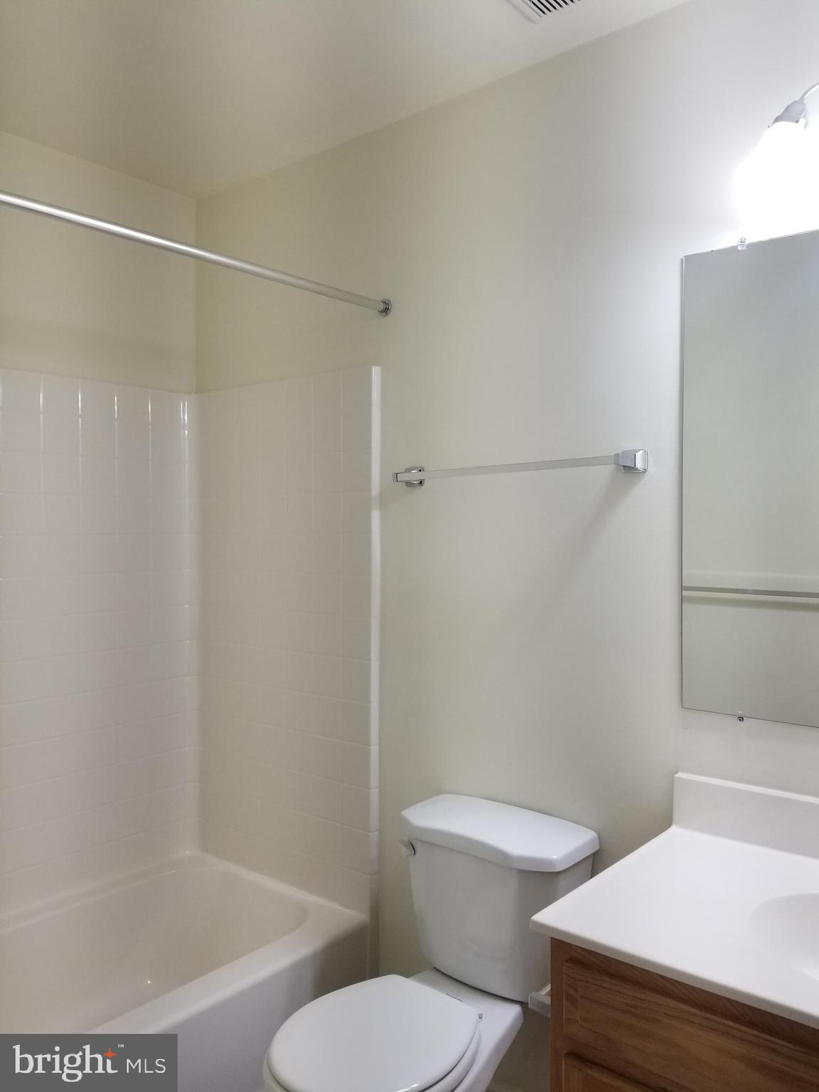 THE TOWNES AT FIFTH AVENUE STATION - Residential Lease